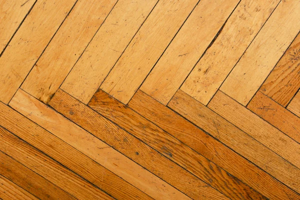 Reparación de parquet en Pamplona